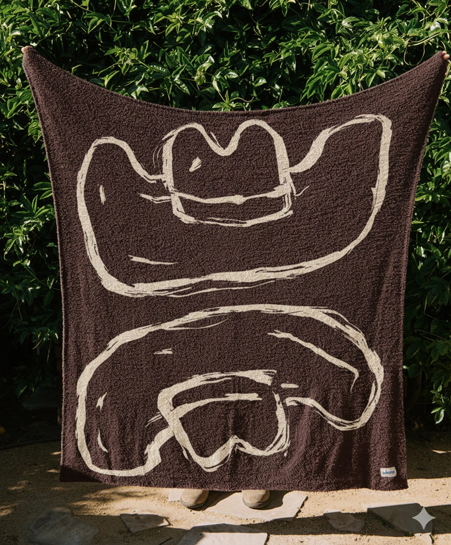 Howdy Plush Throw - Chocolate Brown