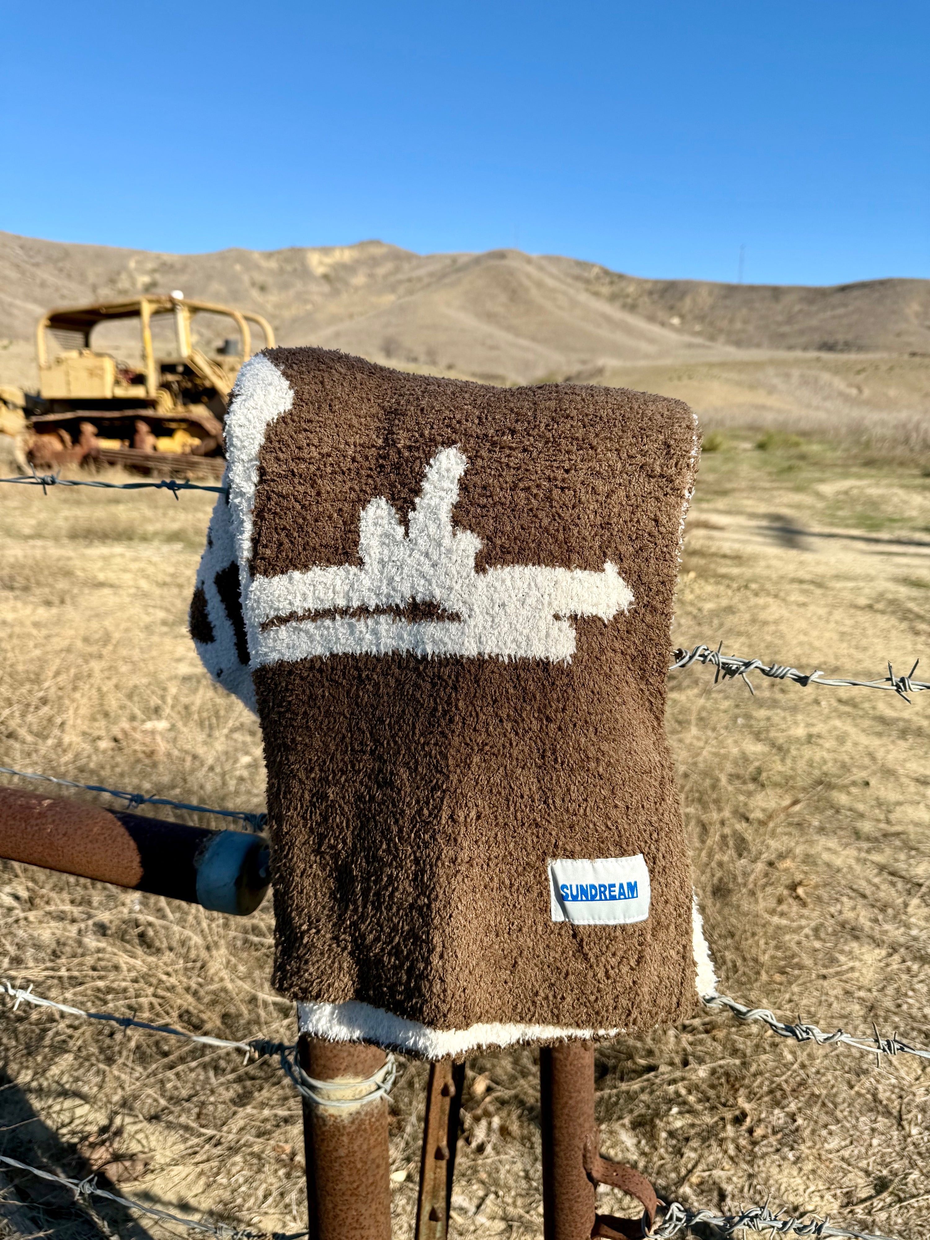 Drifter Plush Throw - Leather Brown