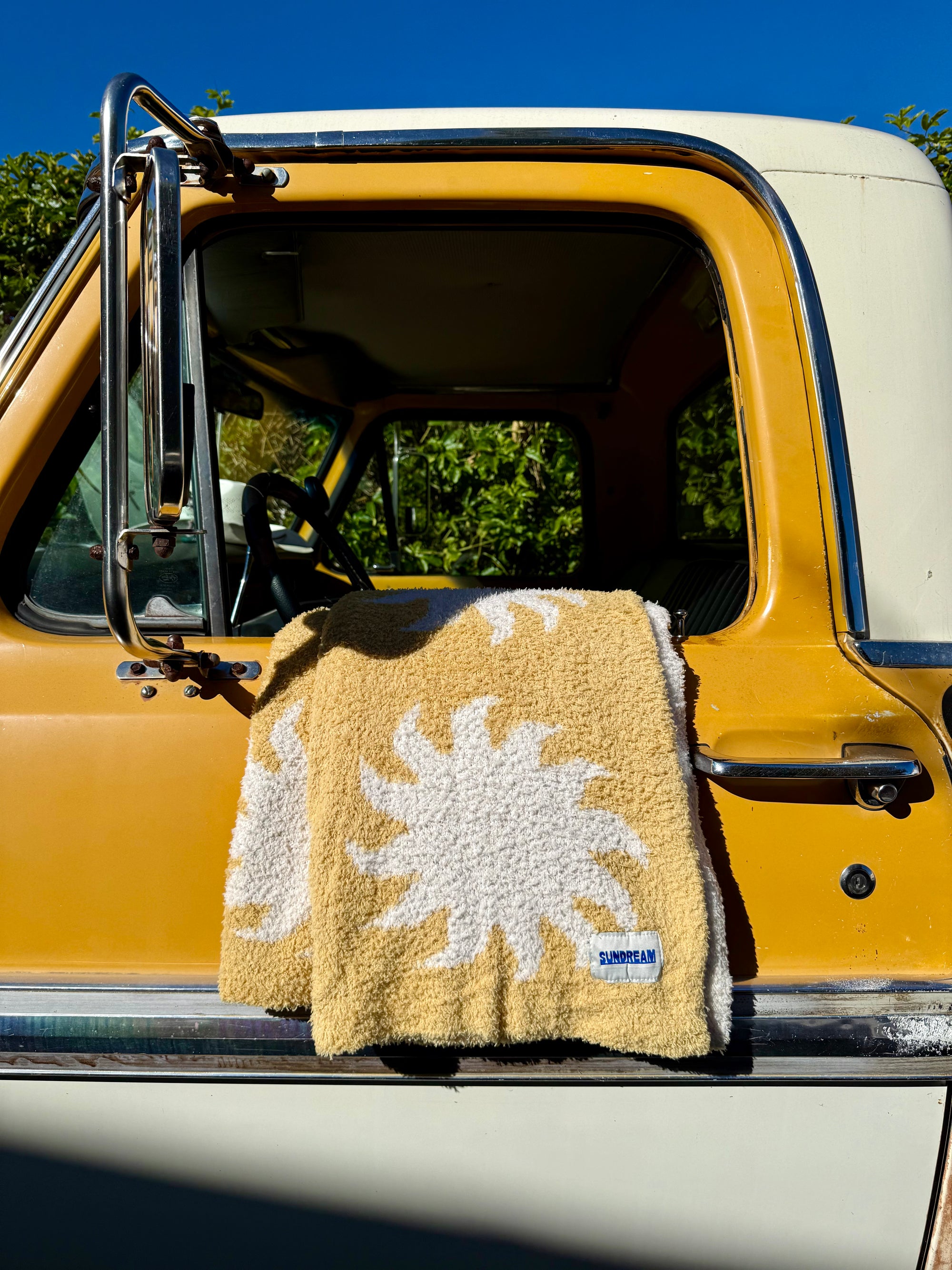 Sun Plush Throw - Marigold