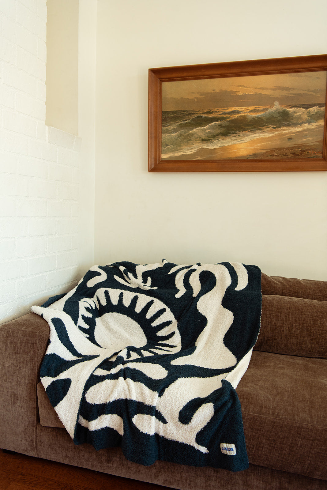 Paradise Plush Throw - Pacific Blue