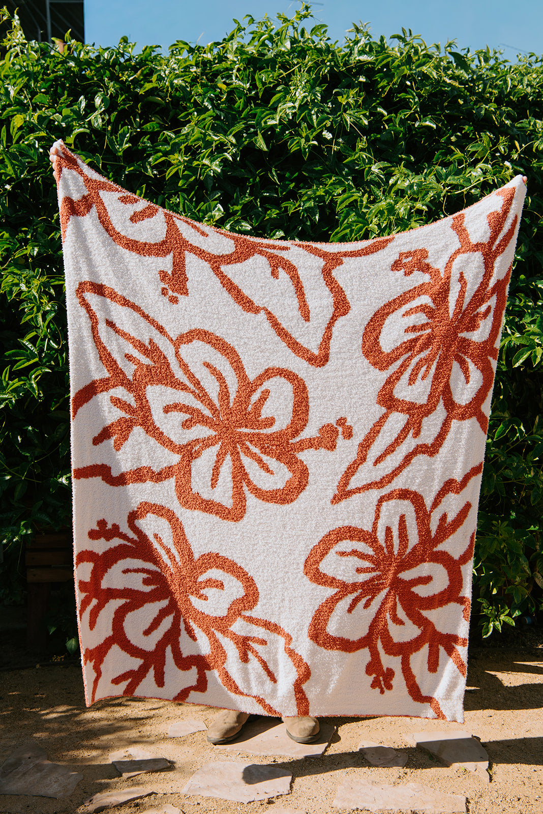Hibiscus Plush Throw - Rusted Rose