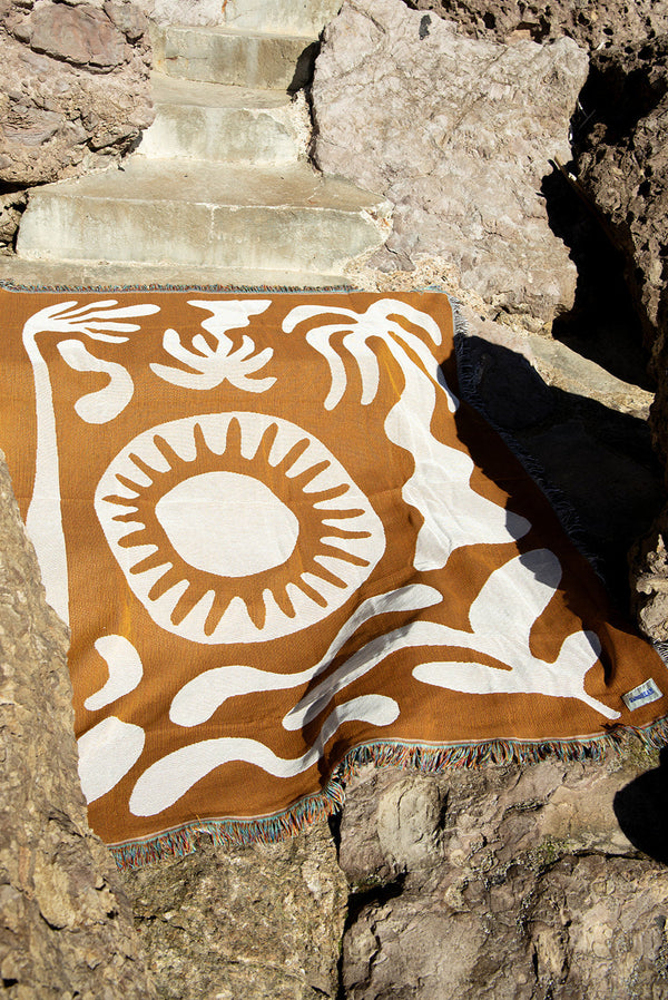 Paradise Heritage Woven Throw - Rust