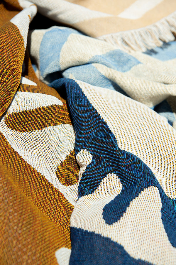 Paradise Heritage Woven Throw - Pacific