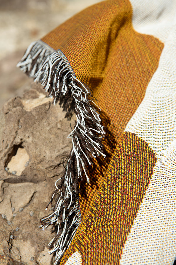 Paradise Heritage Woven Throw - Rust